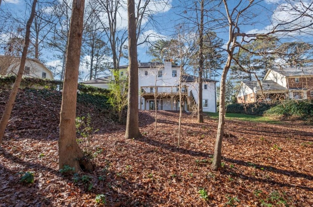 5265 Vernon Lake Dr, Atlanta GA  30338-3517 exterior