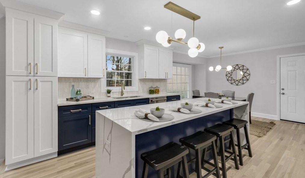 5265 Vernon Lake Dr, Atlanta GA  30338-3517 exterior