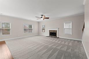 140 Greenview Dr - Photo 16