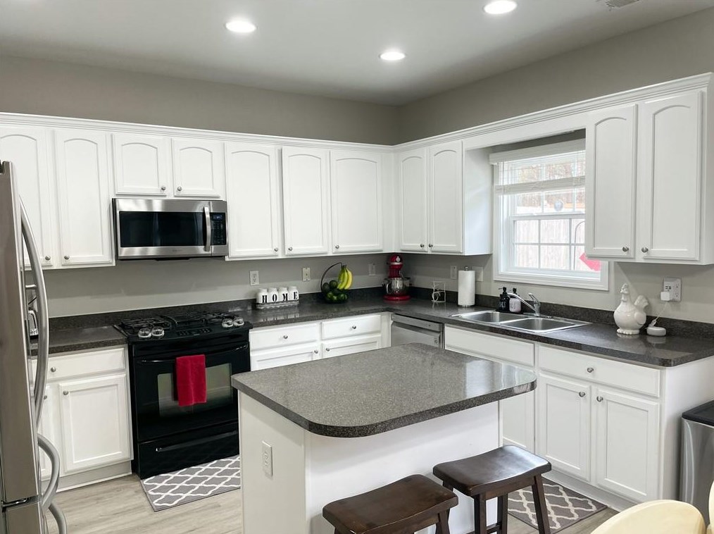1398 Station Ridge Dr, Lawrenceville GA  30045-3757 exterior
