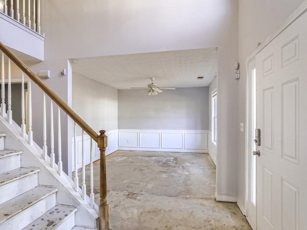 40 Queensland Ln, Porterdale, GA 30016