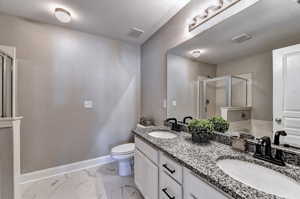 2670 Avanti Way, Decatur GA  30035-4194 exterior