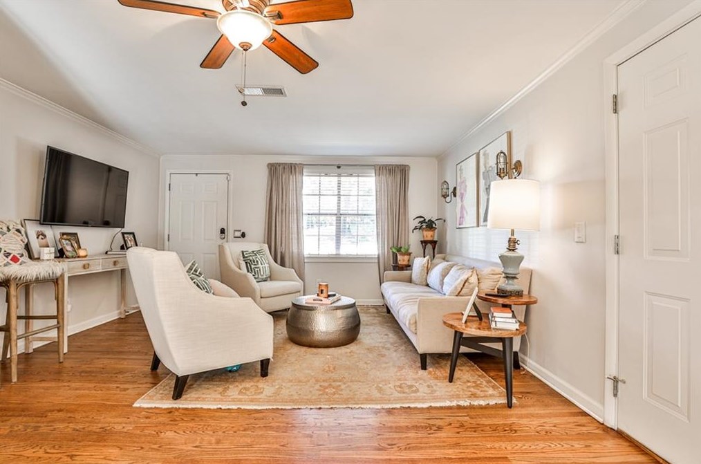 1681 Wayland Cir, Atlanta GA  30319-3609 exterior