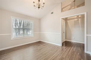 5683 Riverside Walk Dr - Photo 8