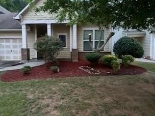 28 Hiram Park Ct, Hiram, GA 30141