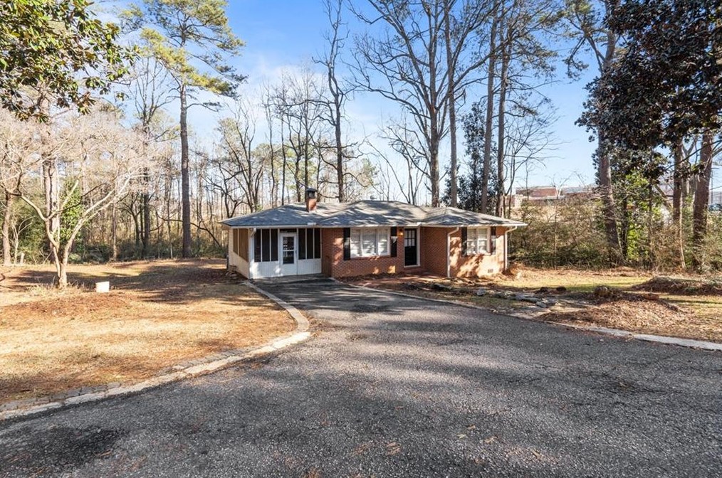 249 Milton Ave, Alpharetta, GA 30009-1511