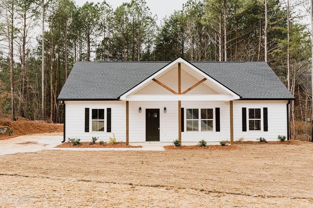 104 Carrollton St, Buchanan, GA 30113