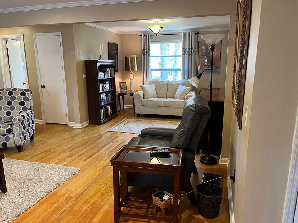 1599 Springbrook Dr, Decatur GA  30033-1819 exterior