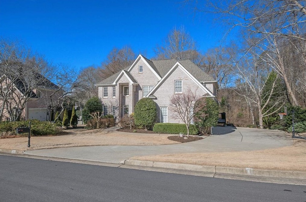 735 Northwind Ter, Roswell, GA 30075-7110