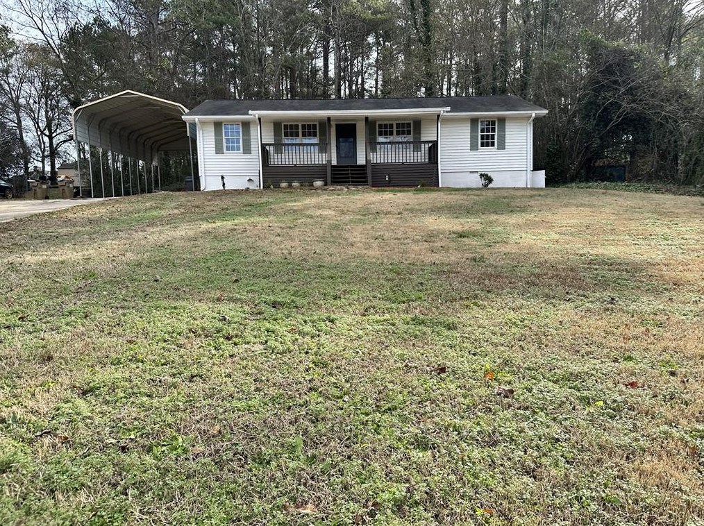 947 Honeysuckle Trl, Winder, GA 30680-3007