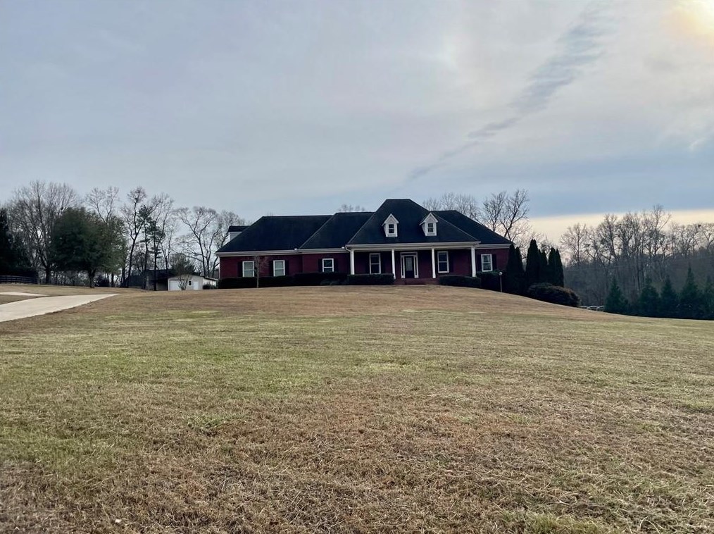 799 Marshall Clark Rd, Hoschton, GA 30548