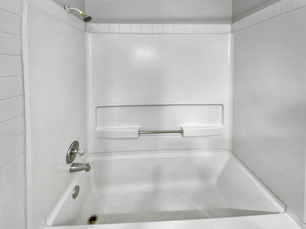 3204 Kingswood Pl, Decatur GA  30034-6715 exterior