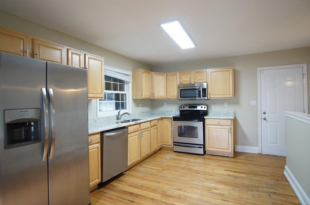 1908 Donna Pl, Decatur GA  30032-5212 exterior