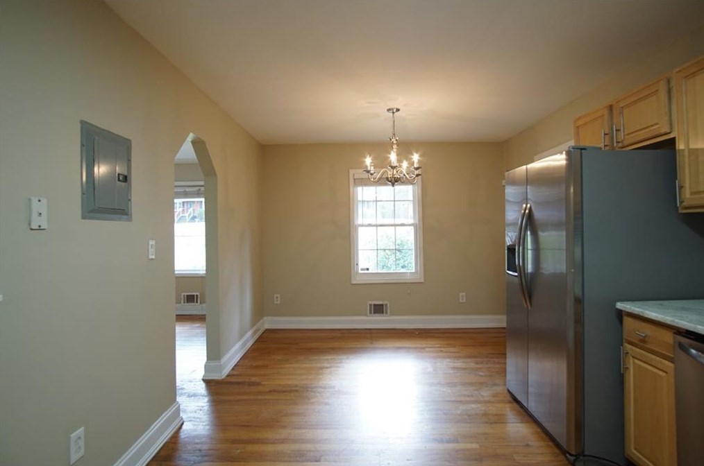 1908 Donna Pl, Decatur GA  30032-5212 exterior