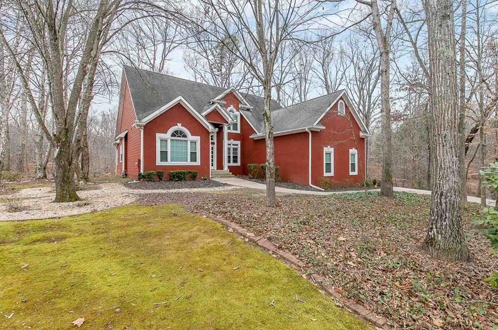 9625 Poplar Ct, Douglasville, GA 30135-7101