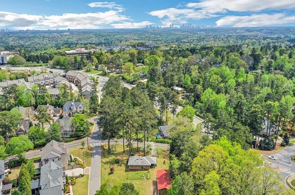 3702 Spring Hill Rd, Smyrna GA  30080-4654 exterior