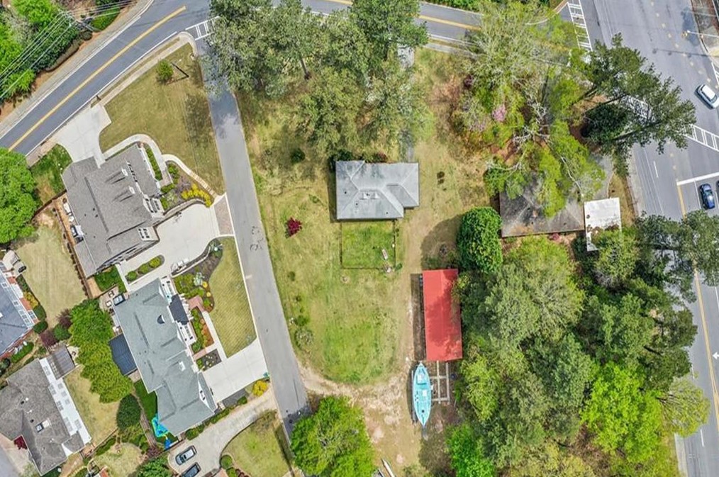 3702 Spring Hill Rd, Smyrna GA  30080-4654 exterior