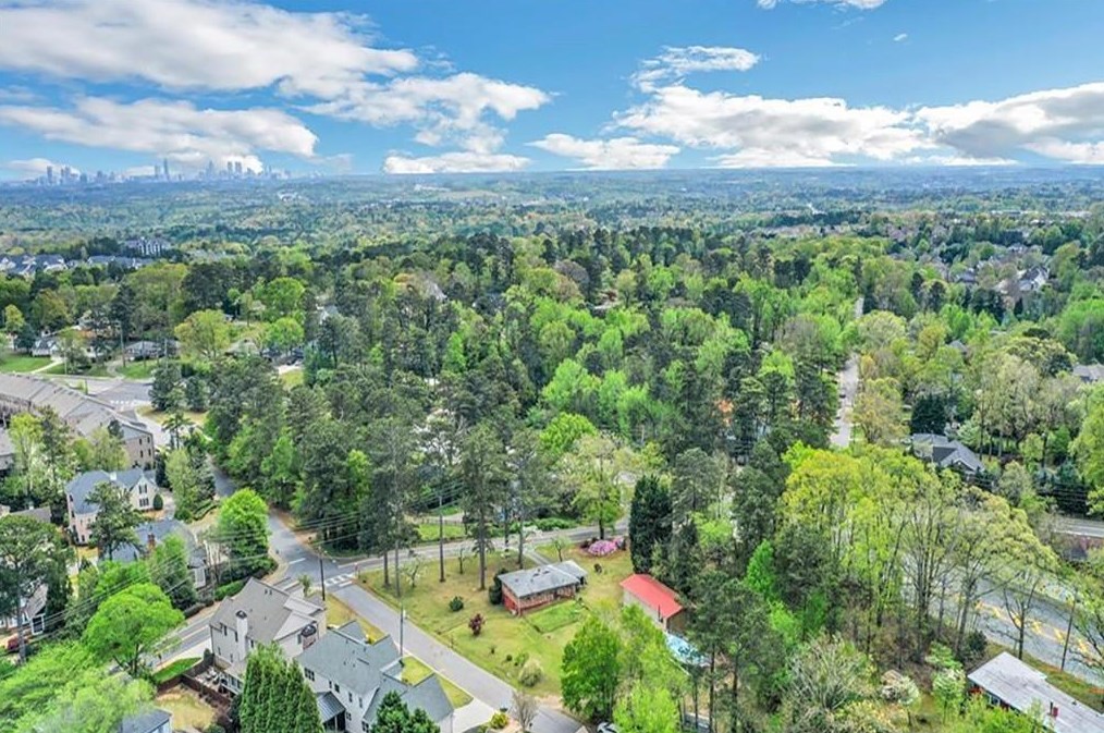 3702 Spring Hill Rd, Smyrna GA  30080-4654 exterior