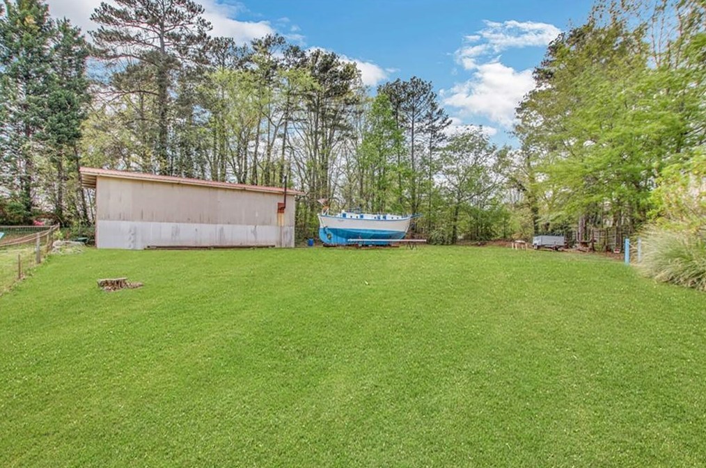 3702 Spring Hill Rd, Smyrna GA  30080-4654 exterior