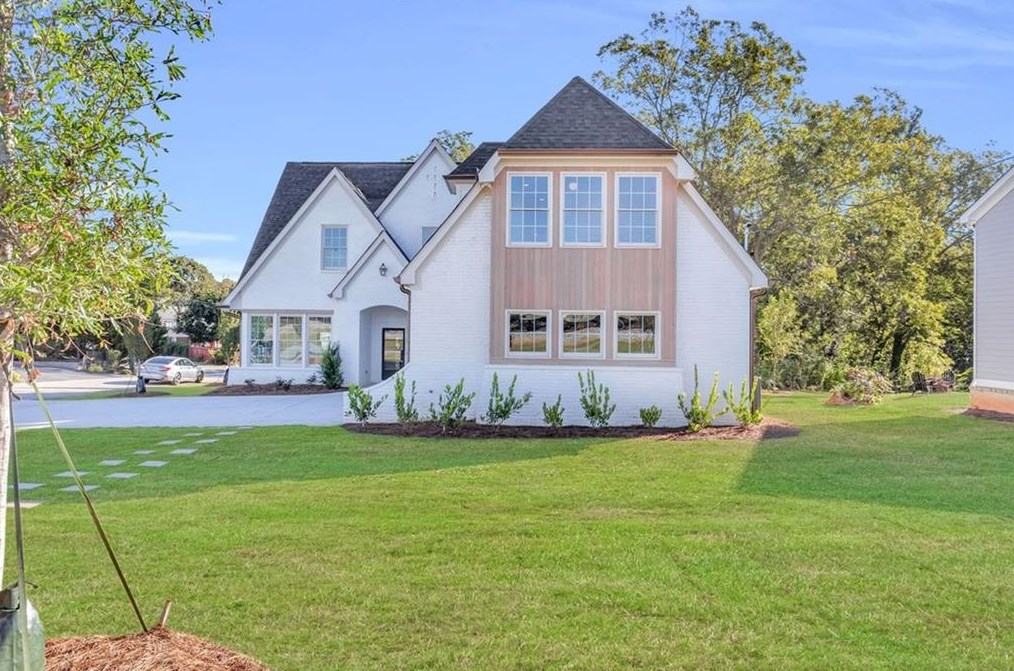 2465 Dixie Ave, Smyrna, GA 30080-2159