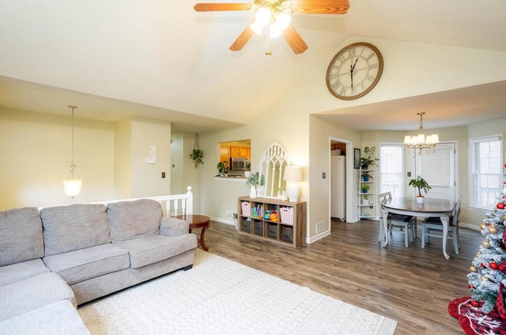 381 Stewart Dr, Dallas GA  30132-8163 exterior