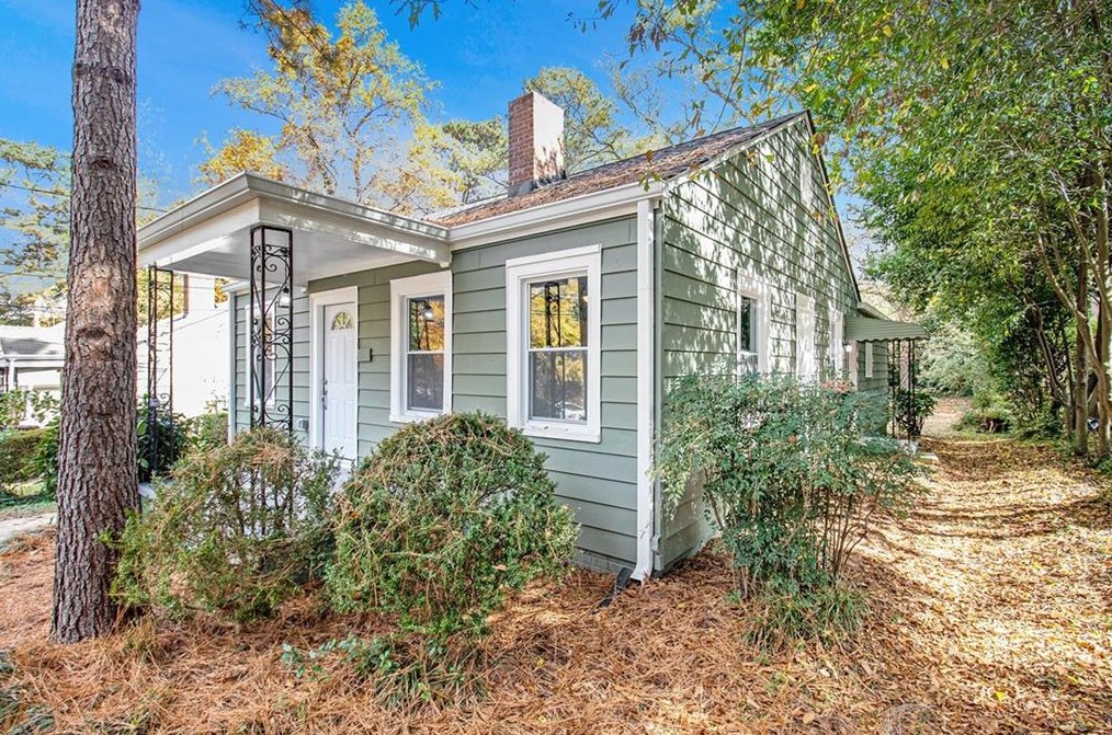 3 Windsor Ter, Avondale Est, GA 30002