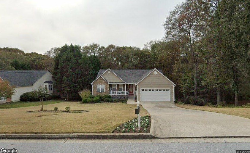 1680 Alcovy River Dr, Dacula, GA 30019-7604