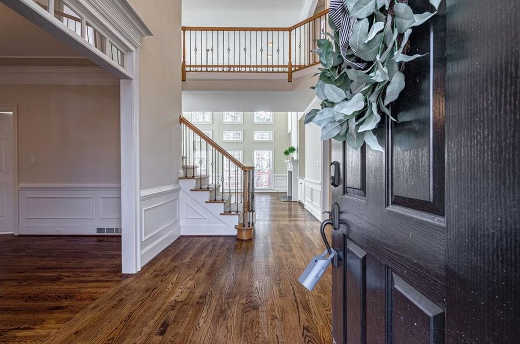 130 Hollymount Rd, Alpharetta, GA 30022-3708
