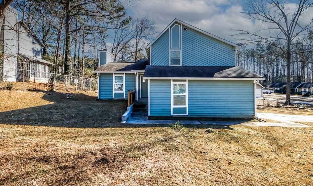 5401 Biffle Downs Rd, Stone Mountain, GA 30088