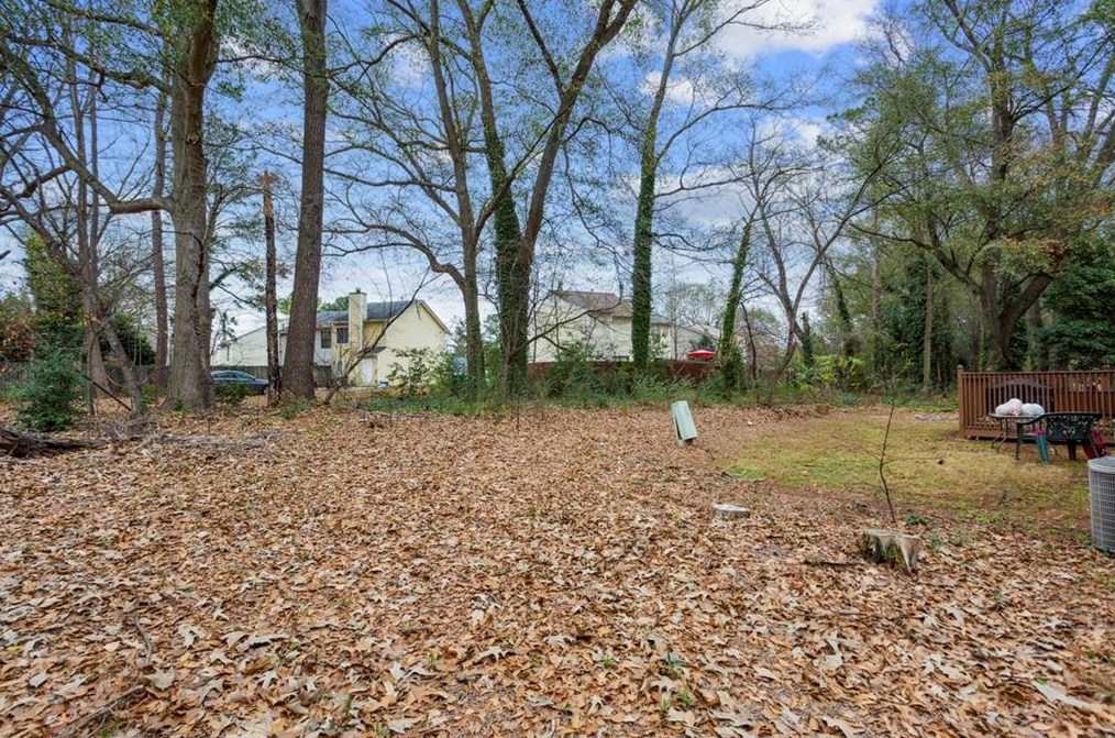 1651 Wynndowne Trl, Smyrna GA  30080-2479 exterior