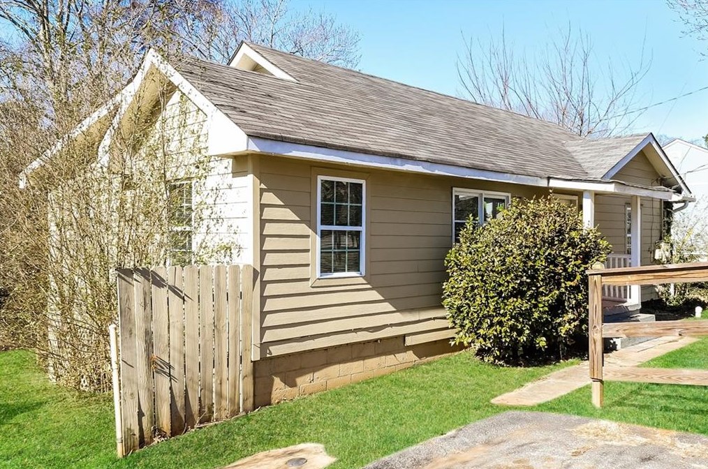 1806 Old Concord Rd Se, Marietta, GA 30060