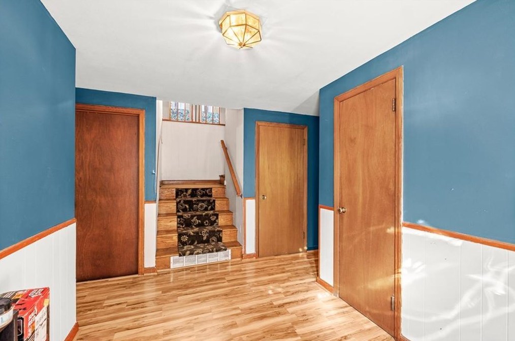 2525 Overlook Dr, Atlanta GA  30344-2026 exterior