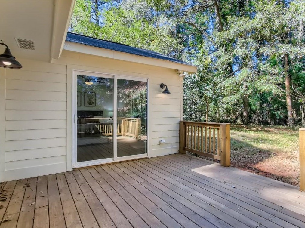 2156 Trailwood Rd, Decatur GA  30032-5338 exterior