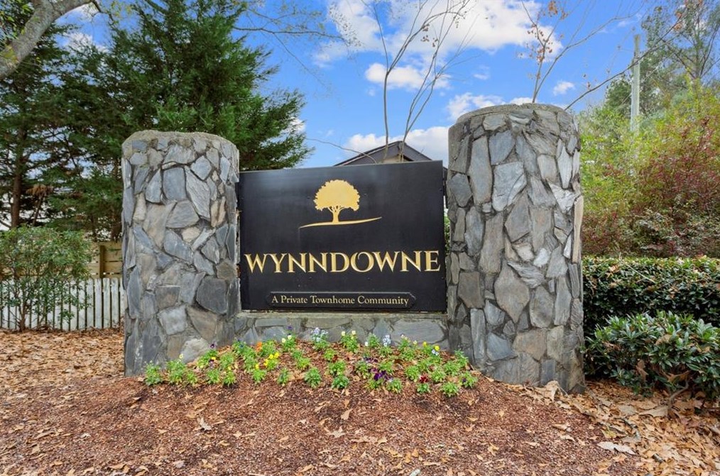 1720 Wynndowne Trl, Smyrna GA  30080-2478 exterior