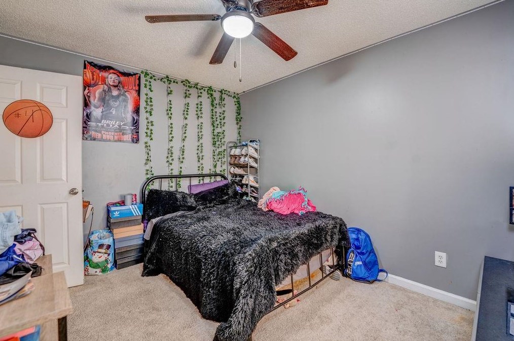 123 Frix Ln, Calhoun GA  30701-4363 exterior