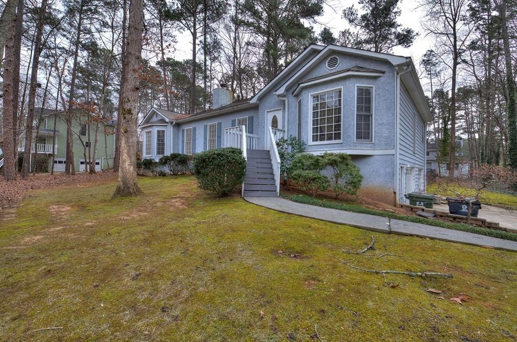 123 Picketts Forge Dr, Acworth, GA 30101-4755