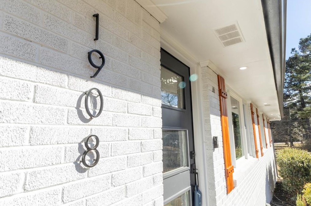 1908 Creekside Ct, Decatur GA  30032-4926 exterior