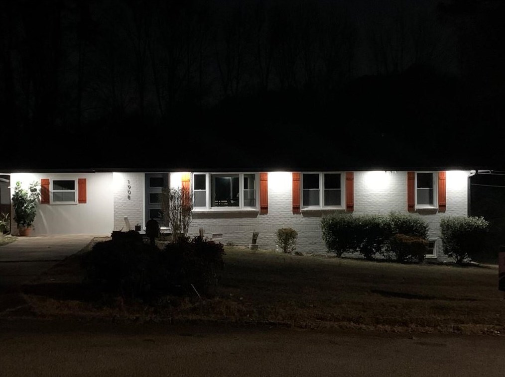 1908 Creekside Ct, Decatur GA  30032-4926 exterior