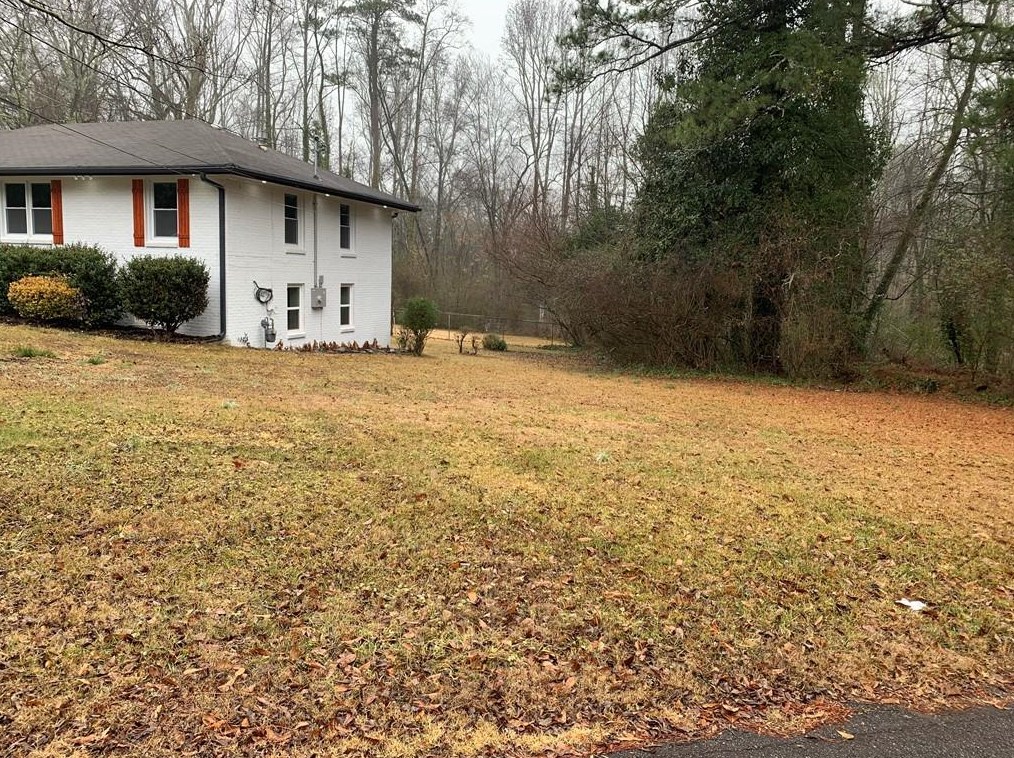 1908 Creekside Ct, Decatur GA  30032-4926 exterior