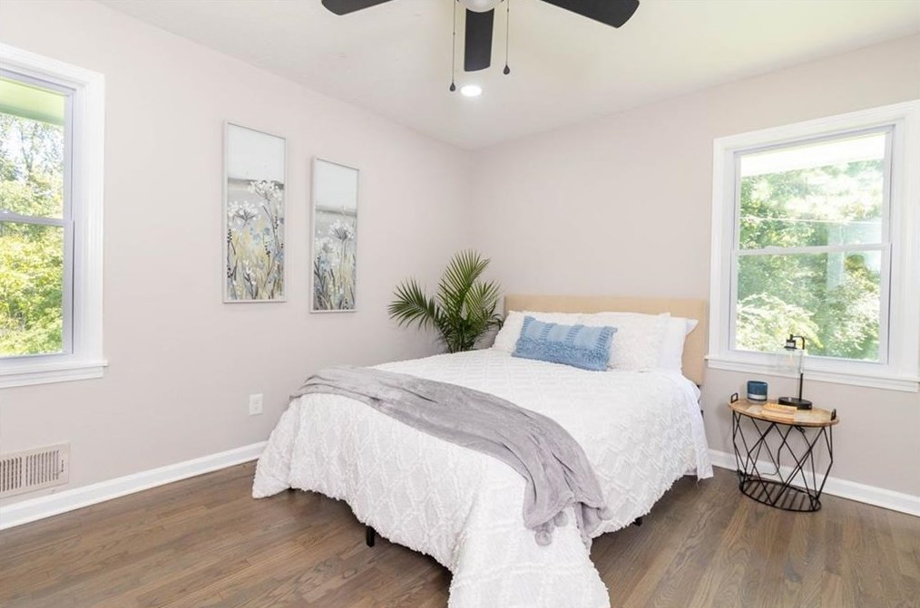 1908 Creekside Ct, Decatur GA  30032-4926 exterior