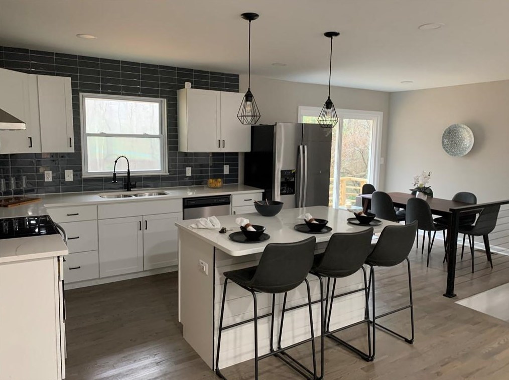 1908 Creekside Ct, Decatur GA  30032-4926 exterior