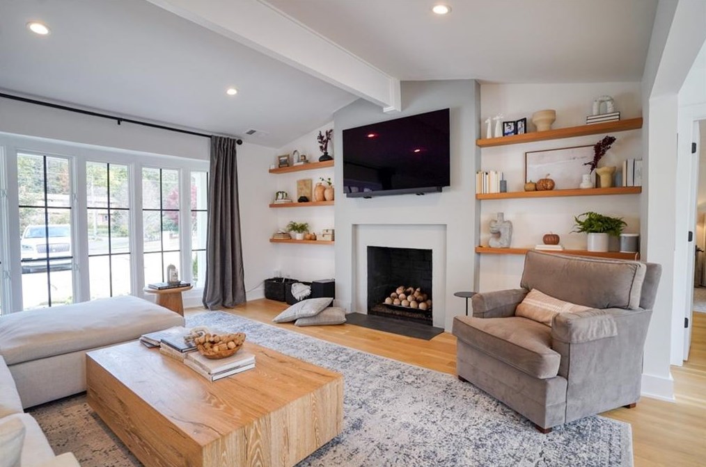 260 Danbury Ln Nw, Atlanta, GA 30327