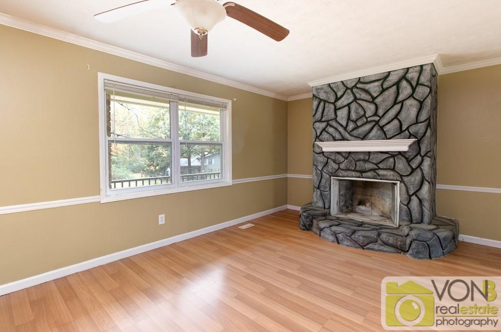 4156 Clearview Dr, Douglasville, GA 30134