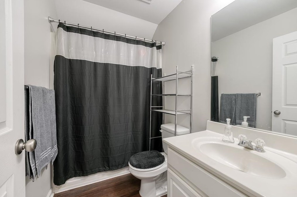 2467 Peach Shoals Cir, Dacula GA  30019-2173 exterior
