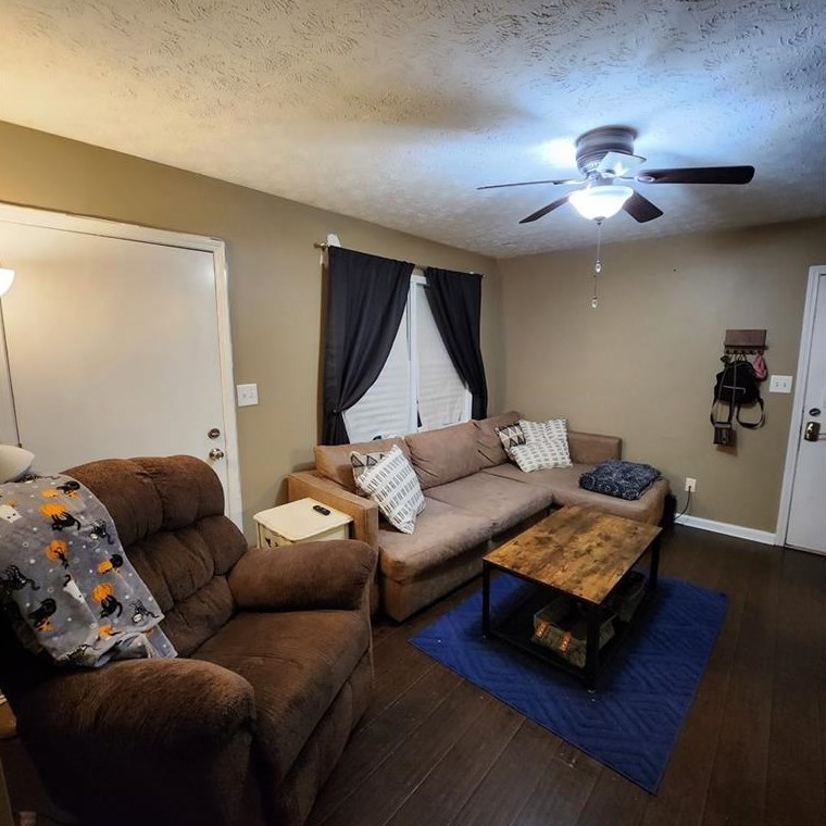202 Rainey Brooke Dr, Winder, GA 30680