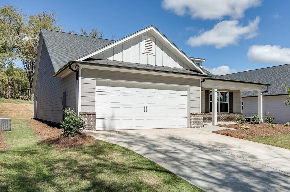 2992 Manley St, Carnesville, GA 30521