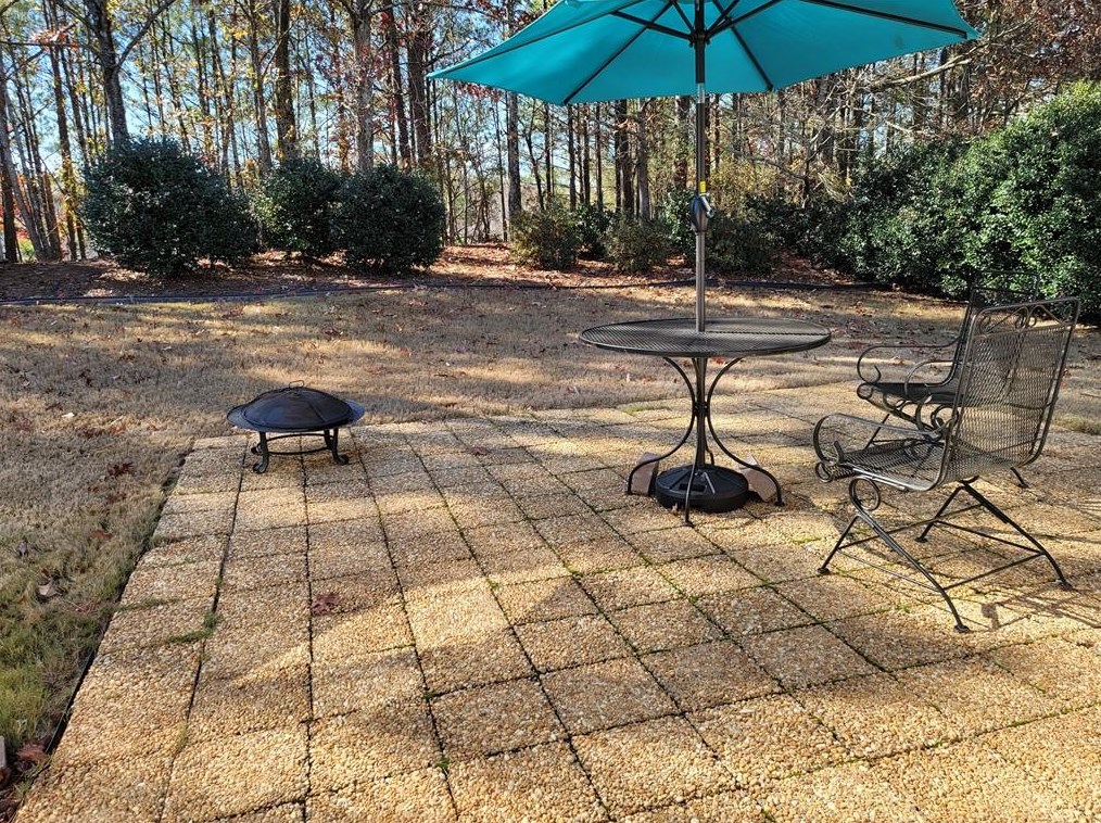 3960 Riversong Dr, Suwanee, GA 30024