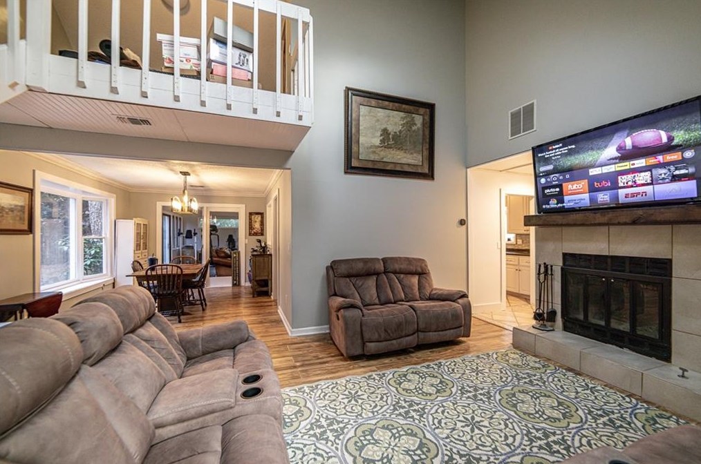 235 Twinspur Ct, Roswell, GA 30076-2908