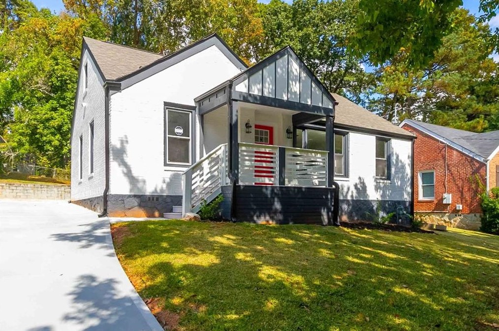 2478 Saint Patrick St, Atlanta GA  30317-3027 exterior