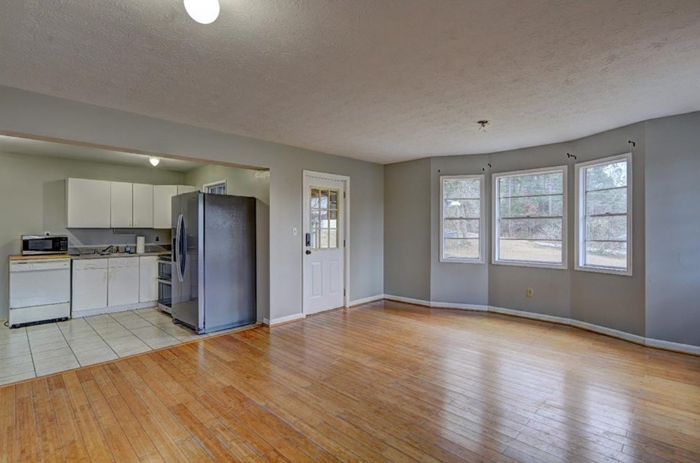 2475 Woods Ct Ne, Conyers, GA 30012